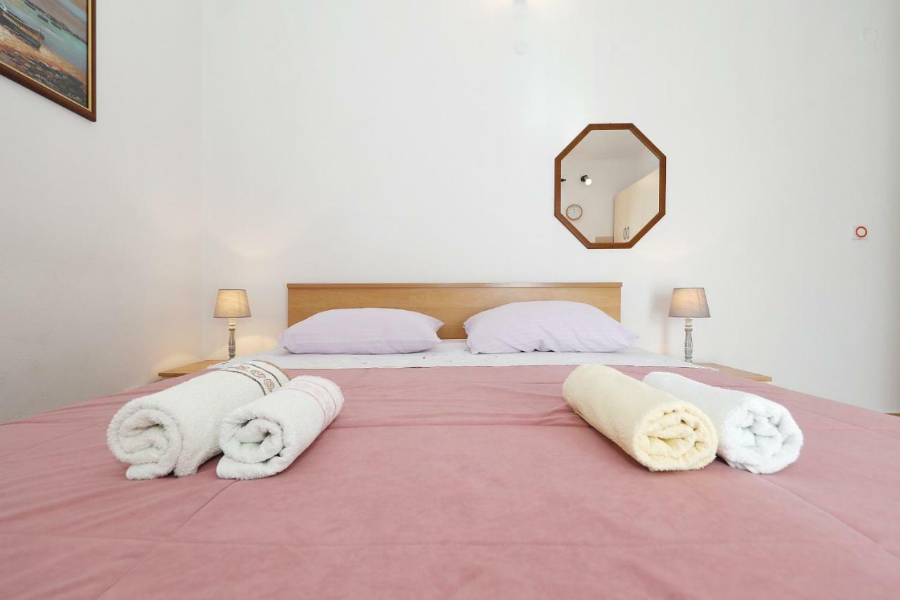 Apartments Vedrana Biograd Na Moru Εξωτερικό φωτογραφία