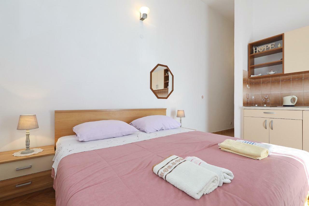 Apartments Vedrana Biograd Na Moru Εξωτερικό φωτογραφία