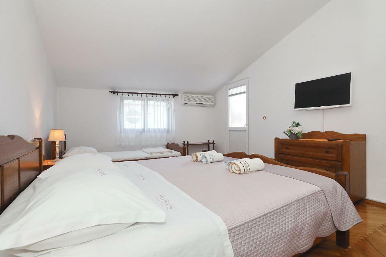 Apartments Vedrana Biograd Na Moru Εξωτερικό φωτογραφία