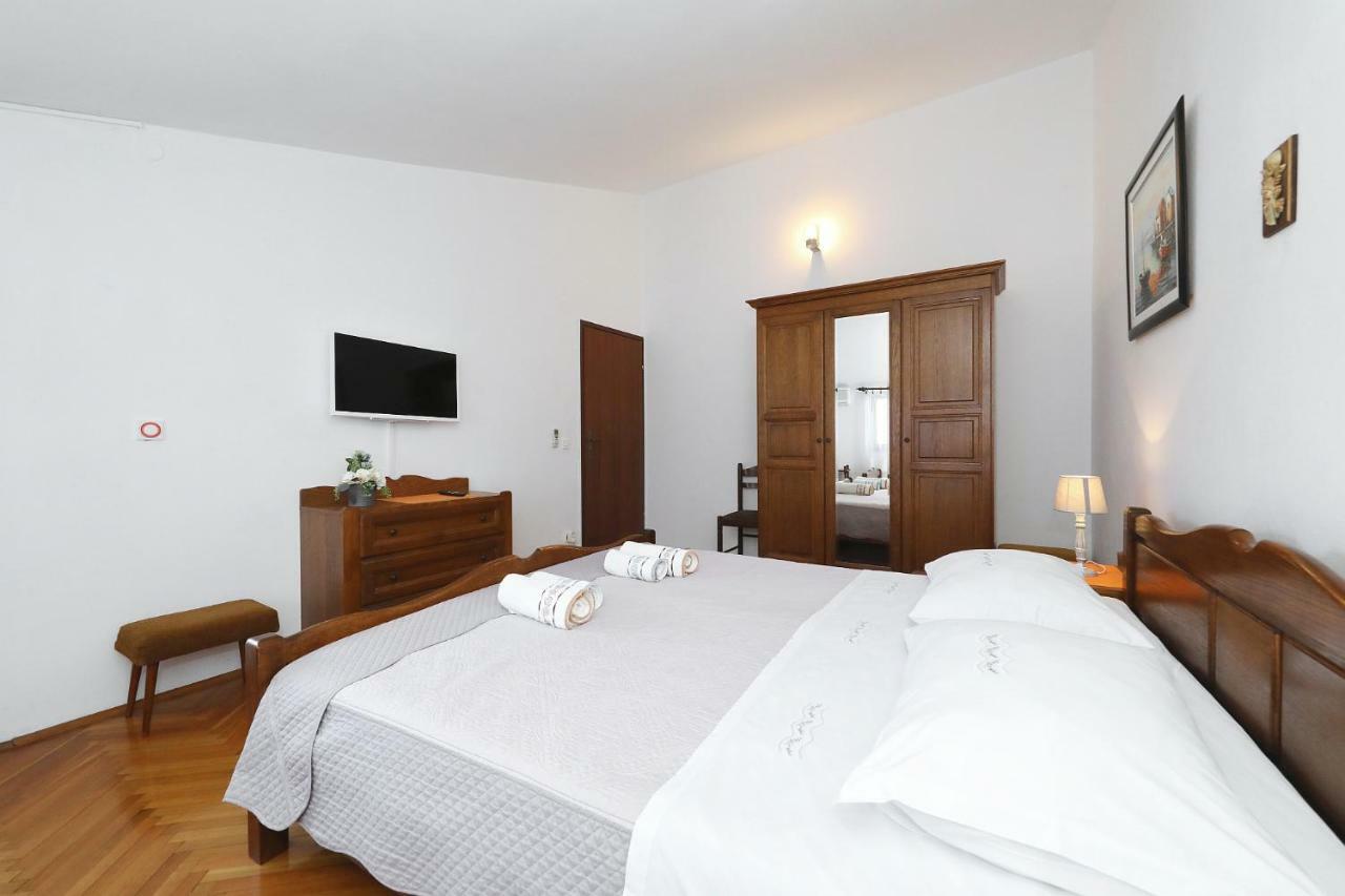 Apartments Vedrana Biograd Na Moru Εξωτερικό φωτογραφία