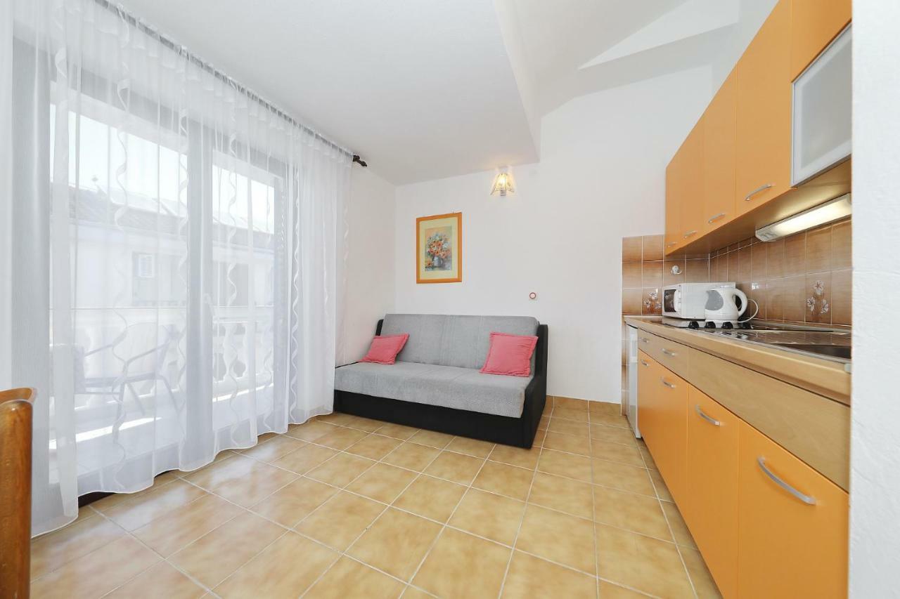 Apartments Vedrana Biograd Na Moru Εξωτερικό φωτογραφία