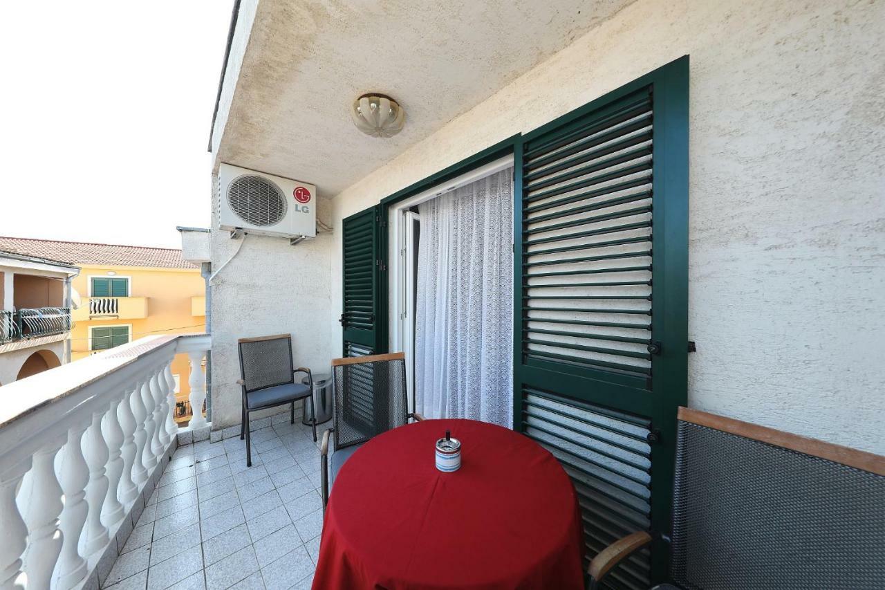 Apartments Vedrana Biograd Na Moru Εξωτερικό φωτογραφία